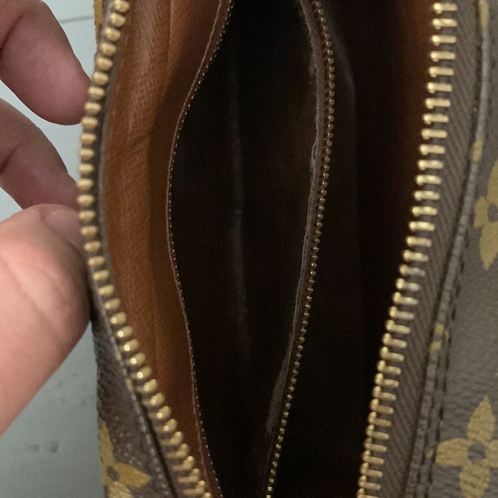 Louis Vuitton Monogram Crossbody Bag in Brown and Tan - Picture 8 of 15